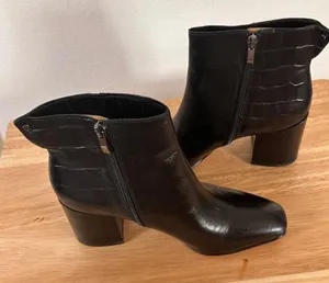 Franco Sarto Croc Embossed Leather Ankle Boots Block Heel Side Zipper Size 7 thumbnail 5