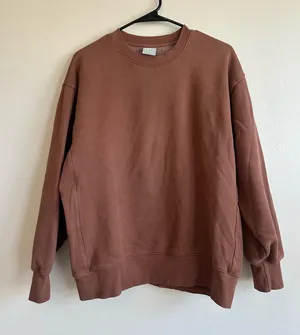 Aritzia TNA Cozy Fleece Boyfriend Crewneck Sweatshirt Size S thumbnail 1
