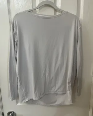 Lululemon Back in Action Long-Sleeve Tee thumbnail 1