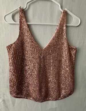 LOFT Petites women’s size XXSP Rose Gold Sequin Halter Crop Top Excellent(A641) thumbnail 1