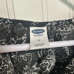 FREE WITH PURCHASE Old Navy - Womens Long Sleeve Top thumbnail 2