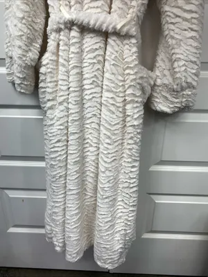 Soma Robe long plush cream fleece lined belted Faux Fur Cozy Classy Elegant S/M thumbnail 4