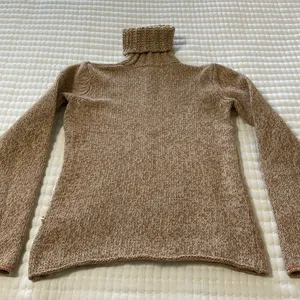 Gap Tan Heathered Wool/Cotton Turtleneck Sweater Size M thumbnail 3