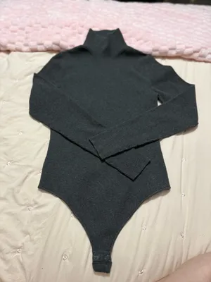 Babaton Aritzia Bodysuit Mockneck Contour thumbnail 1