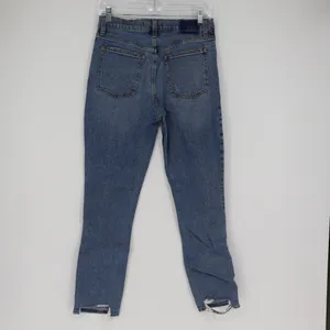 Abercrombie & Fitch Women's The Skinny High Rise Medium Wash Jean Size 4 Regular thumbnail 8