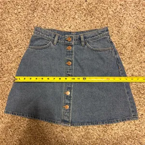 ❤️ Monki button fly denim jean skirt 💚 thumbnail 7