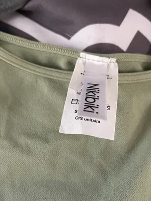 NIKIBIKI Cropped Seamless Top thumbnail 2