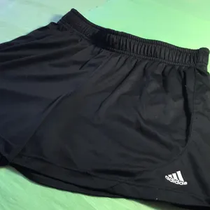 Adidas shorts thumbnail 1
