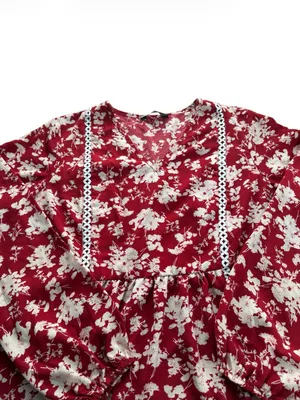 Dokotoo Women Size XL Red Floral Long Sleeve V-Neck Crochet Trim Babydoll Dress thumbnail 4