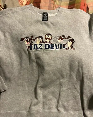 Warner Brothers, Studio Store Sweatshirt, Tasmanian Devil Size X-Large thumbnail 2