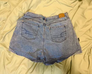 American Eagle Mom Jean Shorts thumbnail 4