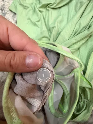 Lululemon No Limits Tank Zippy Green White Size 2 thumbnail 5