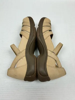 Dansko Womens Kiera Cream Nubuck Shoes Eu 39 - Us 8.5/9.0 thumbnail 6