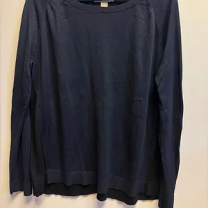 Banana Republic Deep and black Blue Knit Top‎ thumbnail 1