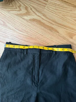 Babaton Aritzia Black Linen Blend Tailored Shorts Size 4 thumbnail 5