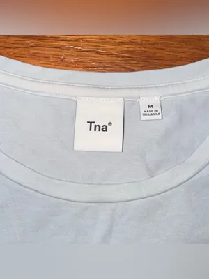TNA Aritzia Baby‎ Blue Crop Tee Baby Tee size Medium thumbnail 4