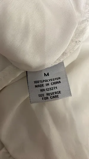 White dress with attached short Puffy sleeves - Size Medium thumbnail 7