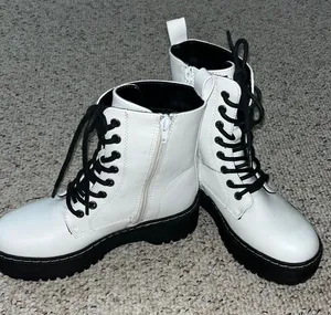 White Combat Boots Women thumbnail 1