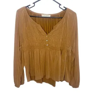 Lucky Brand Long Sleeve Smocked Top brown size large cropped modal i thumbnail 1