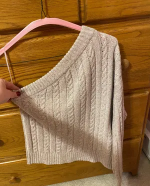 Pink Lilly Off Shoulder Sweater Size M thumbnail 1