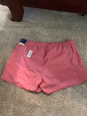 Old Navy Active Shorts thumbnail 4