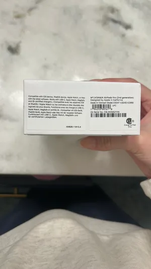Apple AirPod Pros 2nd Generation thumbnail 3