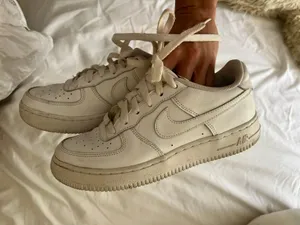 AF1 White Size 5.5 thumbnail 3