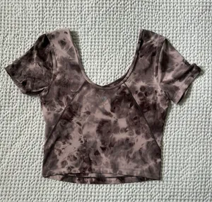 Lululemon Align Tee thumbnail 2