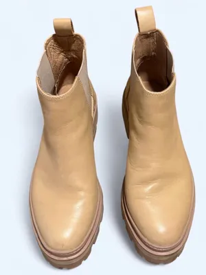 Madewell The Mariam Chelsea Boot in Leather Color Earthen Sand Size 7 thumbnail 1