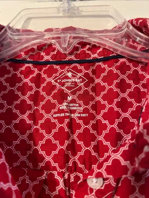 St. John's Bay Red Geometric Sleeveless Button-Down Shirt Medium thumbnail 2