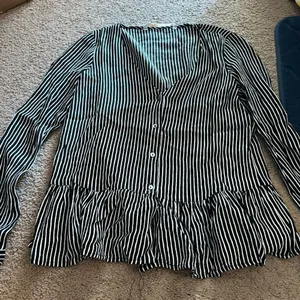 Zara‎ xs striped blouse thumbnail 2