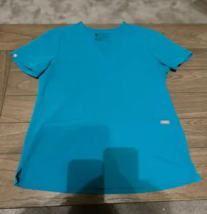 FIGS Sz M Scrub Top thumbnail 1