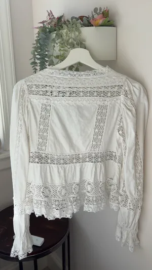 Free People white lace blouse with tie front and long sleeves thumbnail 3