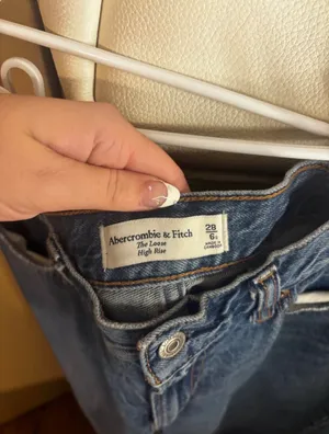 abercrombie jeans thumbnail 3