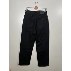 Everlane The Curvy Way-High Jean in Black Size 29 Regular thumbnail 4