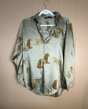 Zara Long Sleeve Satin Button-Down Shirt with Leopard Print thumbnail 1
