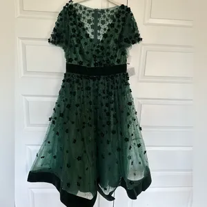 Mac Duggal Floral Embellished Butterfly Sleeve Velvet‎ Hem Midi Dress- NWT thumbnail 8