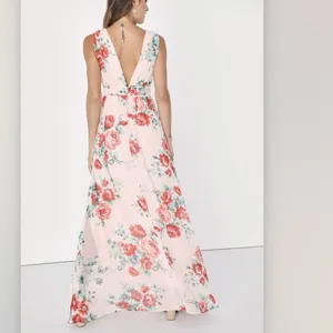 NWT Lulus Peach Pink Garden Meandering Blush Floral Chiffon Maxi Dress MEDIUM‎ thumbnail 4