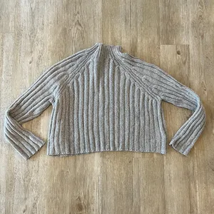 Womens American Eagle Grey Cropped Knit Sweater - XL thumbnail 5