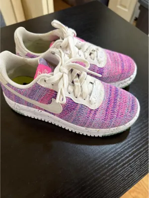 Size US 6.5 Women’s Nike Air Force 1 Crater Flyknit Fuchsia Glow Pink thumbnail 3