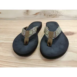 L.L. Bean Women's Maine Isle Flip Flops Brown Sun Motif Thong Sandals Size 7 M thumbnail 9