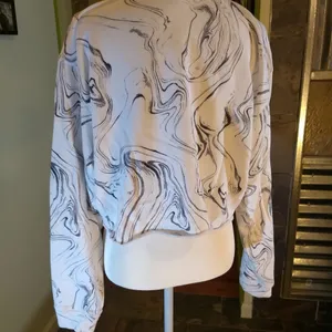 Pink Marbled Cropped Sweatshirt thumbnail 3