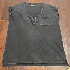 Aerie Gray Tee  Sz M thumbnail 1
