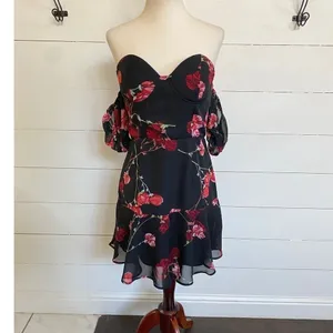 White Fox Black Red Floral Rose Off Shoulder Mini Dress Bustier‎ Large L thumbnail 8