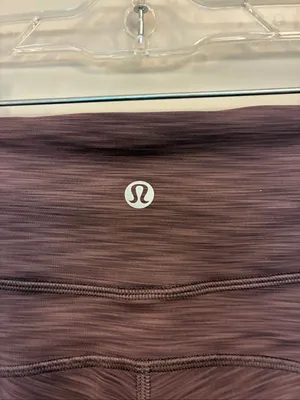 Lululemon Invigoratehigh-rise bike shorts women’s size 10 ￼ thumbnail 5