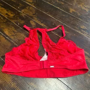 Victoria’s Secret red lace sexy loungewear M bralette thumbnail 2
