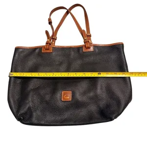 Dooney & Bourke Pebbled Leather Tote Bag Black‎ Old Money Minimalist Classic thumbnail 5