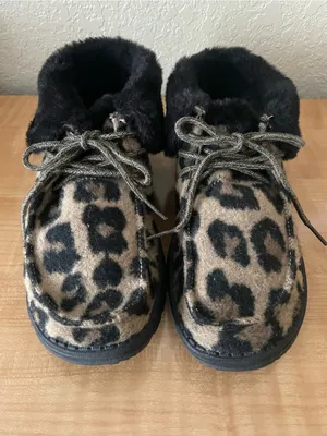 Hey Dude Britt Slip On Bootie Faux Fur Trim Size 8 Leopard Print Animal Print thumbnail 6