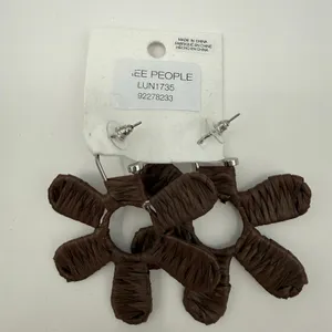 Free People Earrings NWT Woven Flower Hoops Chocolate Brown Hippie Boho Festival thumbnail 2
