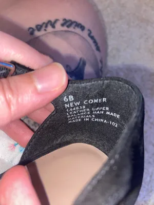Impo Black Suede Kitten Heels 6B thumbnail 3